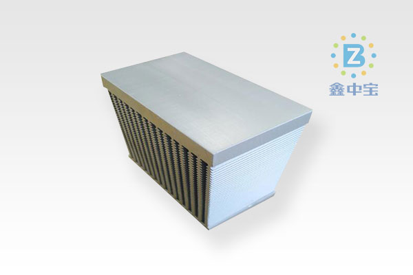 单边组合散热器